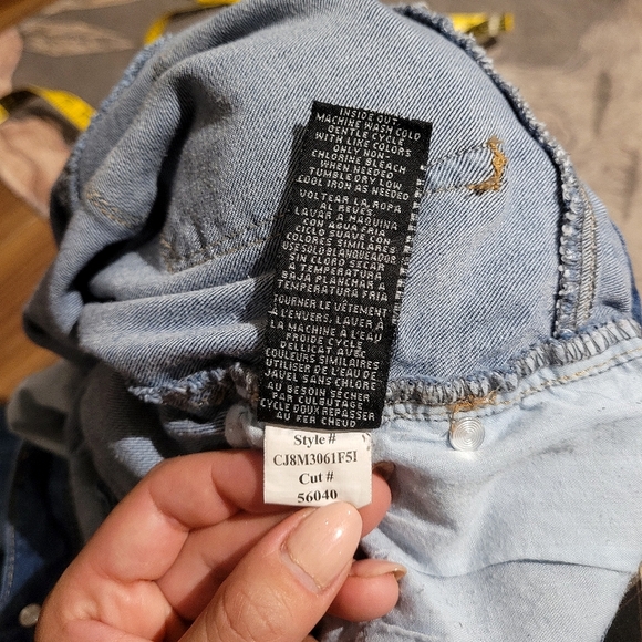 💛 4/$20 | Denim Capris - Picture 7 of 7